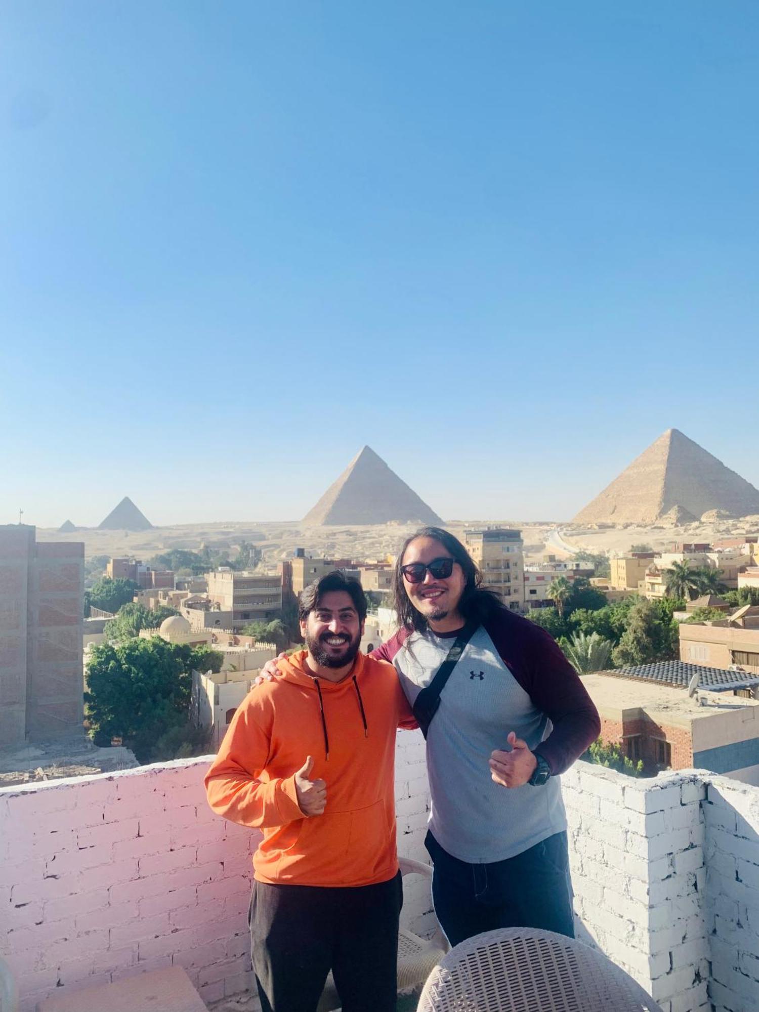 Loay Pyramids View Apartment Kairo Bagian luar foto