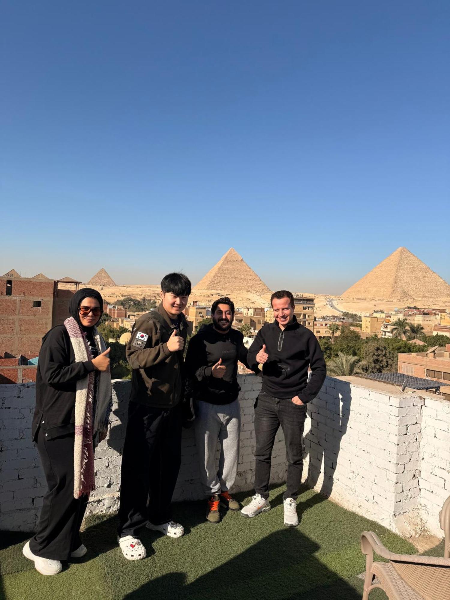 Loay Pyramids View Apartment Kairo Bagian luar foto