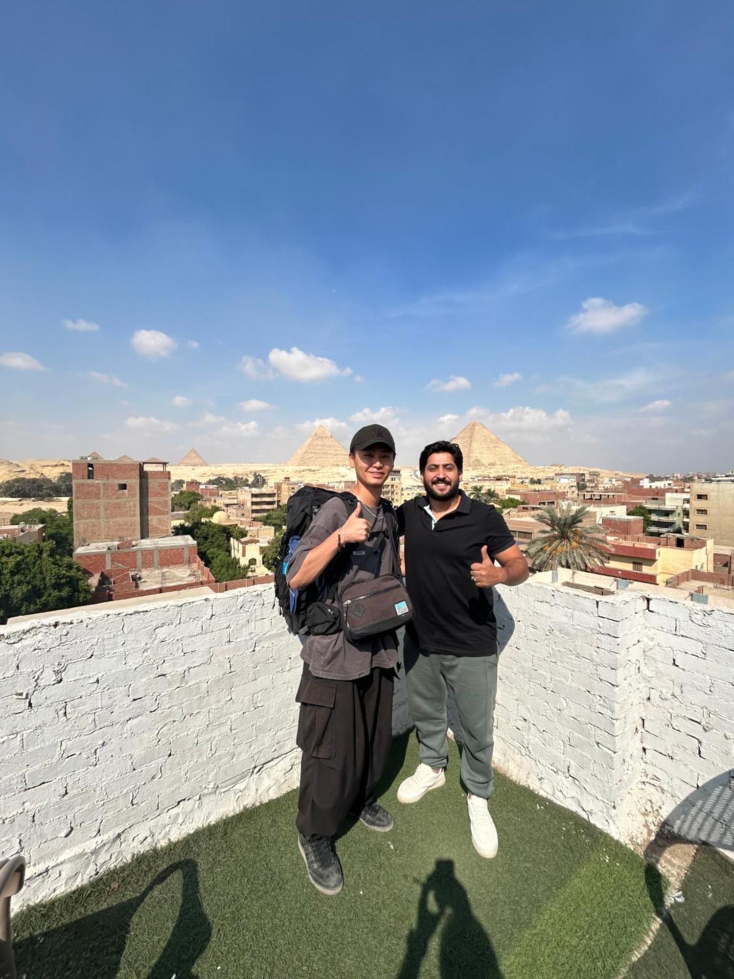 Loay Pyramids View Apartment Kairo Bagian luar foto